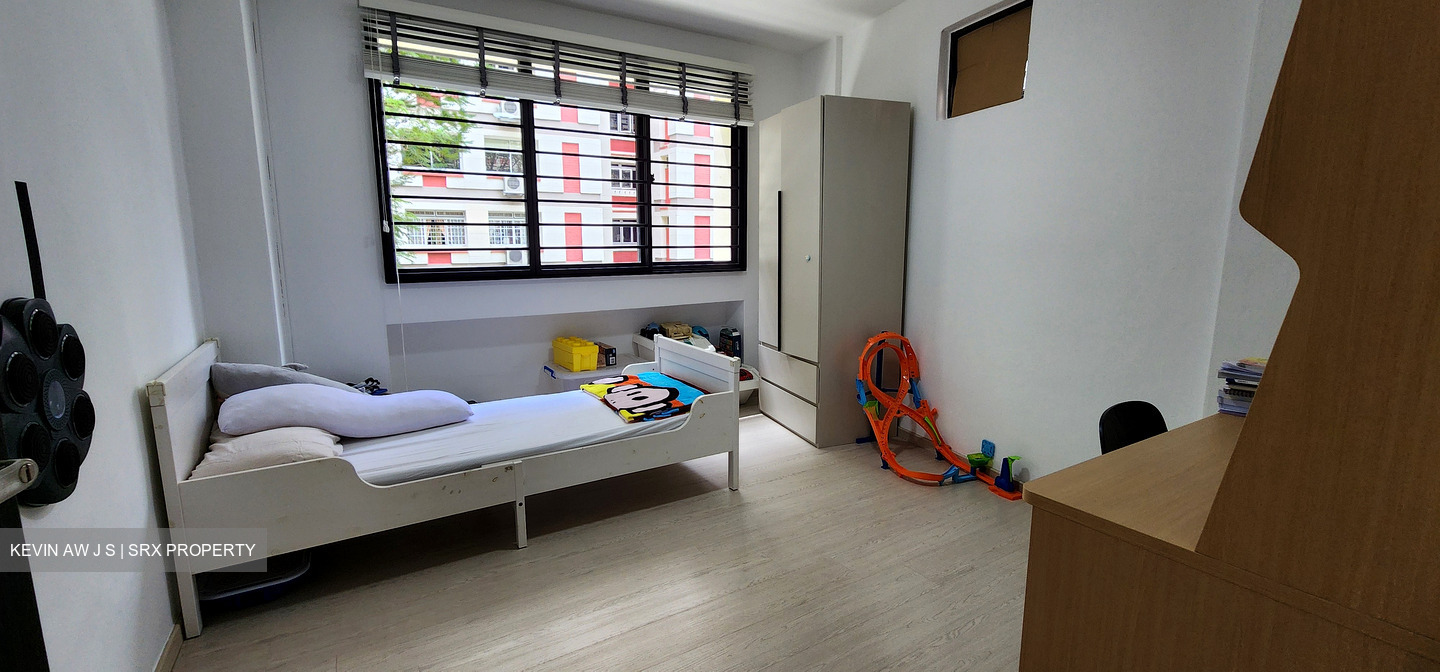 Blk 306 Tampines Street 32 (Tampines), HDB 5 Rooms #522230001